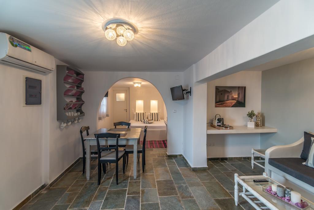 Eiriana Luxury Suites Πλάκα Μήλου Εξωτερικό φωτογραφία