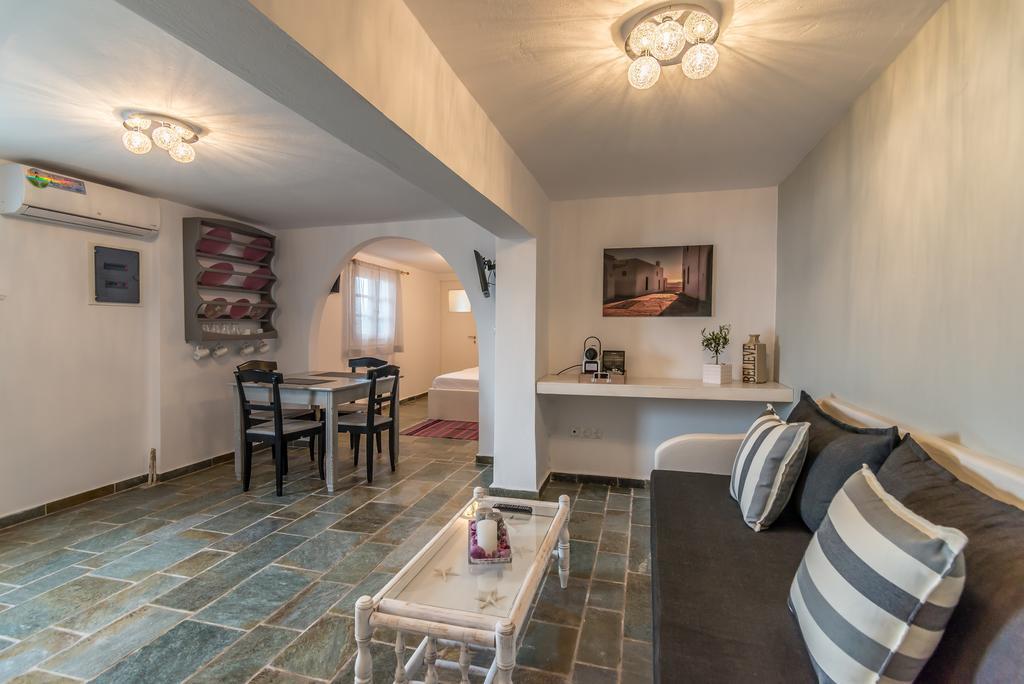 Eiriana Luxury Suites Πλάκα Μήλου Εξωτερικό φωτογραφία