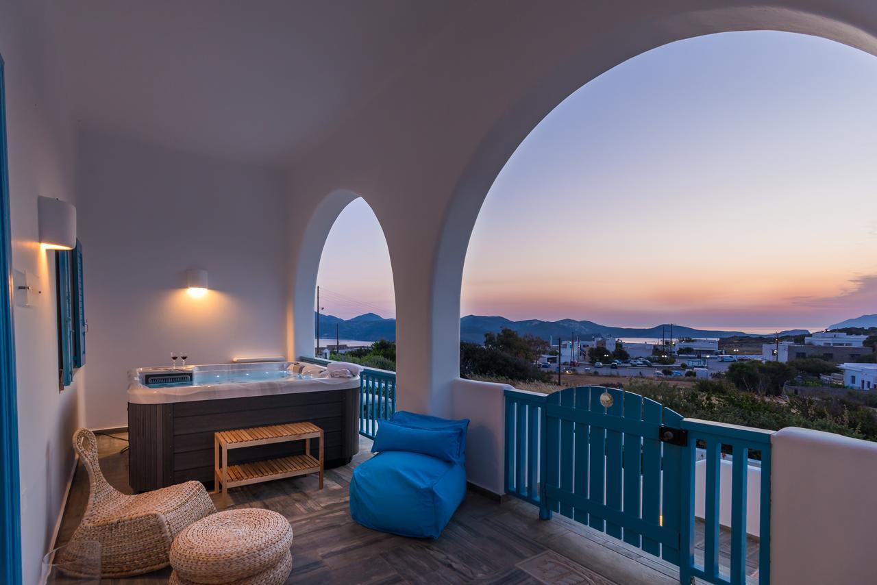 Eiriana Luxury Suites Πλάκα Μήλου Εξωτερικό φωτογραφία
