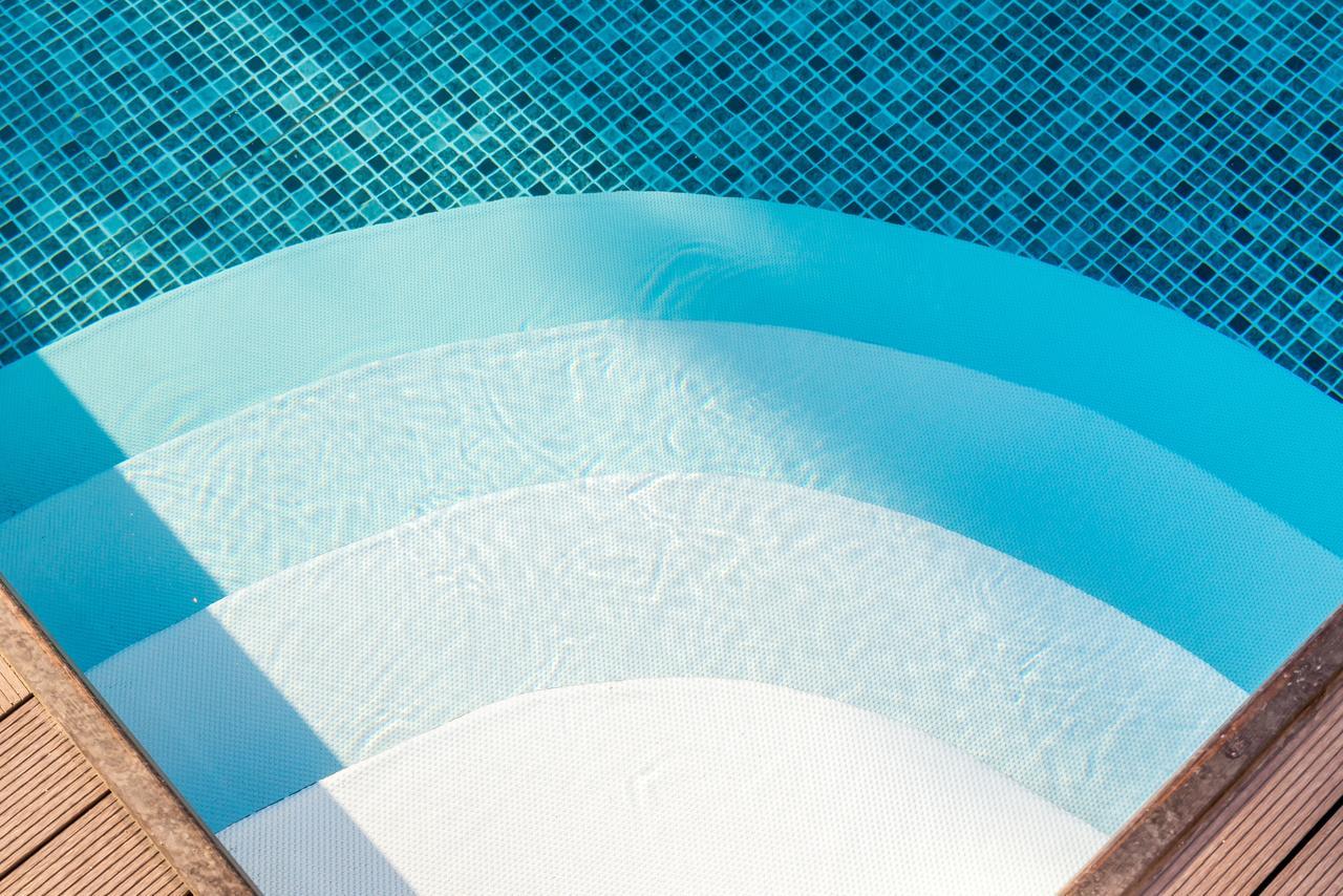 Eiriana Luxury Suites Πλάκα Μήλου Εξωτερικό φωτογραφία